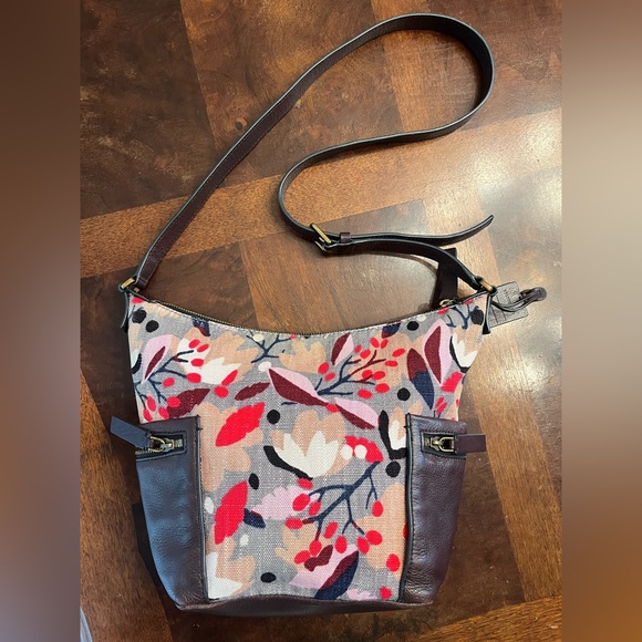 Fossil Women's Crossbody Bag - Floral Red and Black - Picture 6 of 13